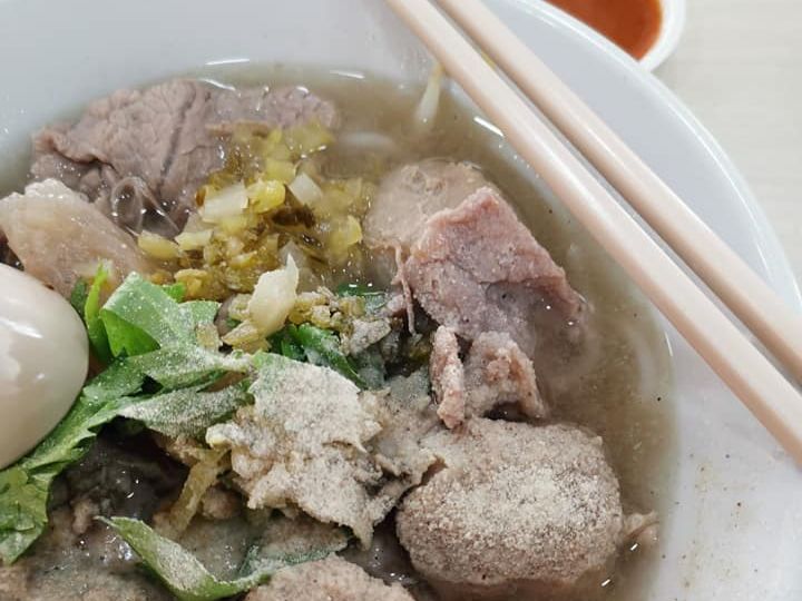 Soft, Tender “Ho Jiak” Beef Noodles @ Bedok