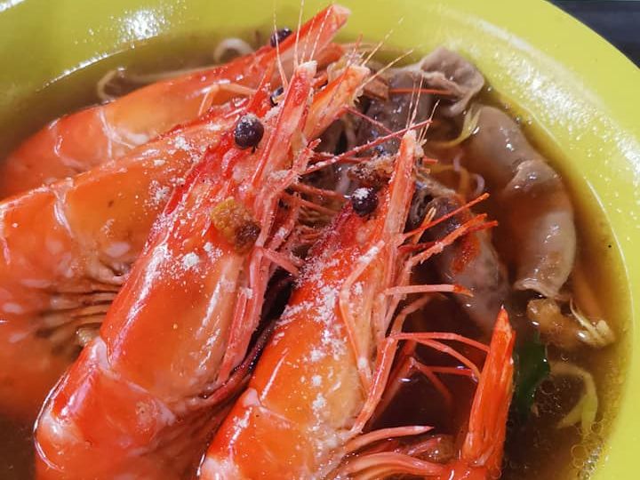 $6 Live Prawns “From-Tank-To-Pot” @ Old Airport Road