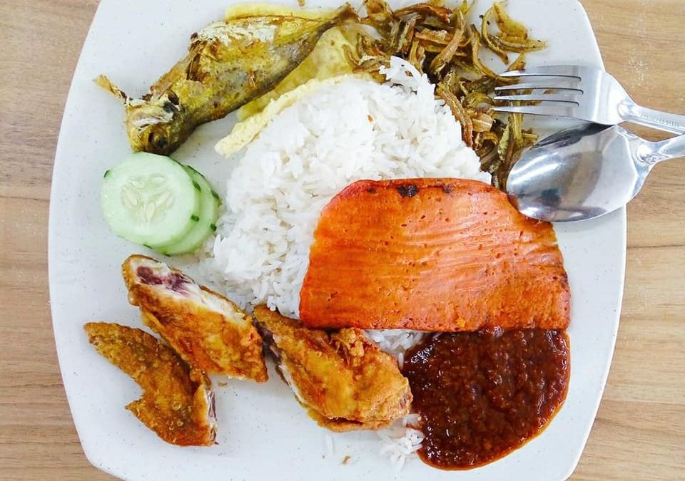 $4.80 “Everything Also Have” Sedap Nasi Lemak @ Marine Parade